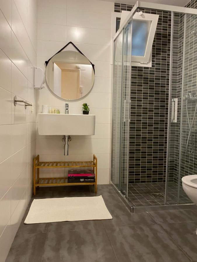 Usandizaga Apartment, Second Line Beach, Free Parking Сан-Себастьян Экстерьер фото