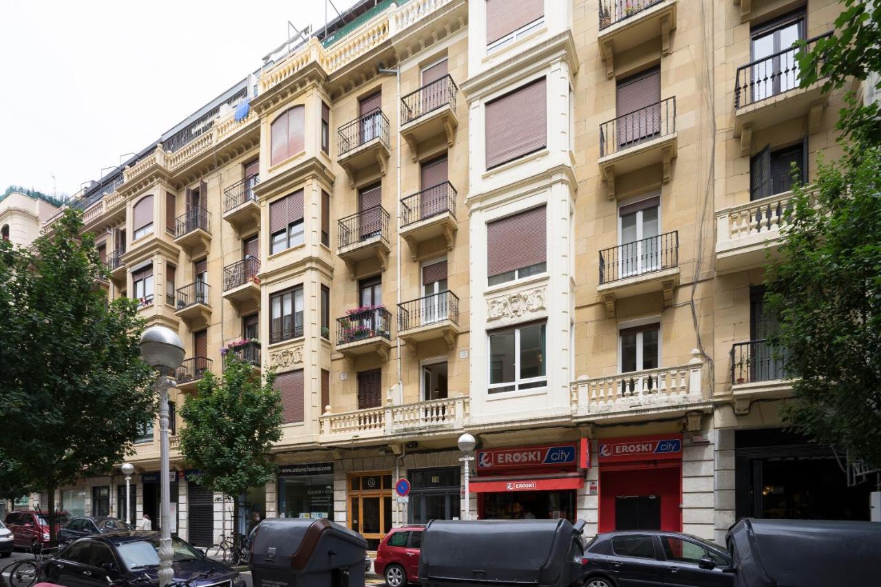 Usandizaga Apartment, Second Line Beach, Free Parking Сан-Себастьян Экстерьер фото