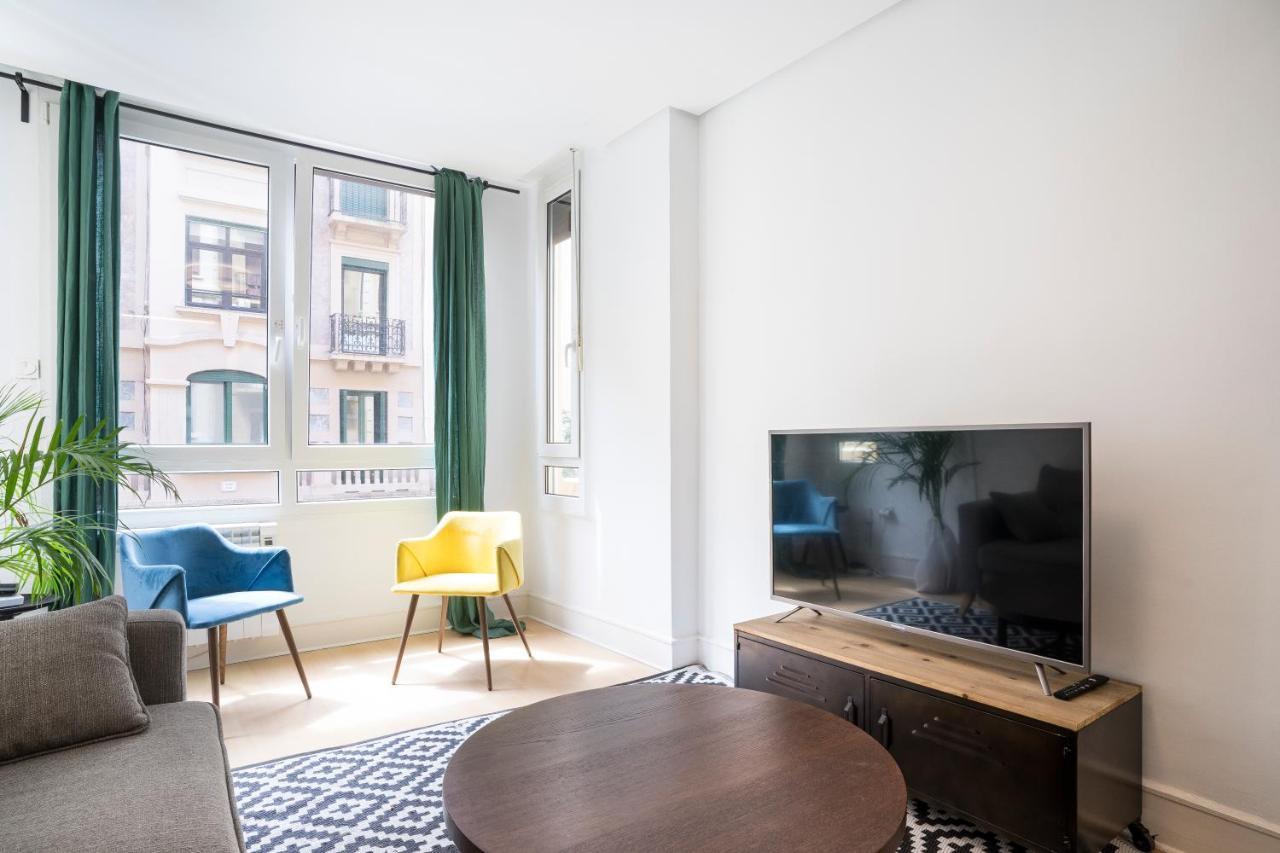 Usandizaga Apartment, Second Line Beach, Free Parking Сан-Себастьян Экстерьер фото